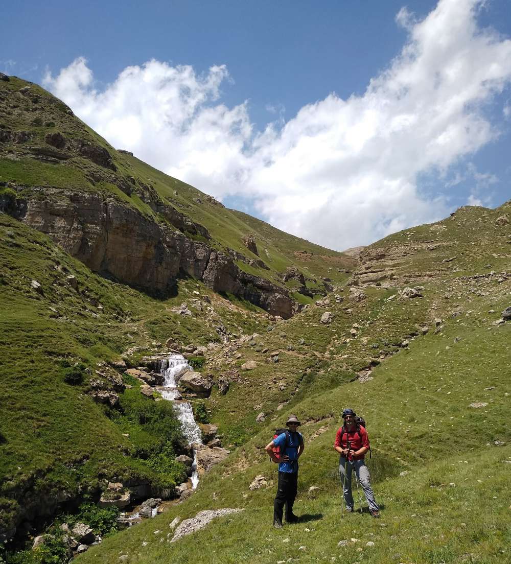 Mastargah Кемпинг